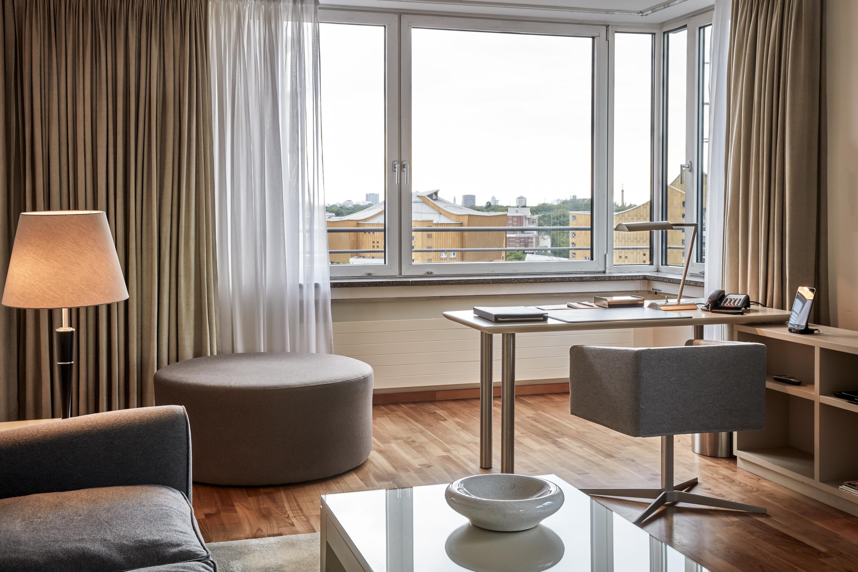 The Mandala Berlin, A Member Of Design Hotels ภายนอก รูปภาพ A room at the hotel