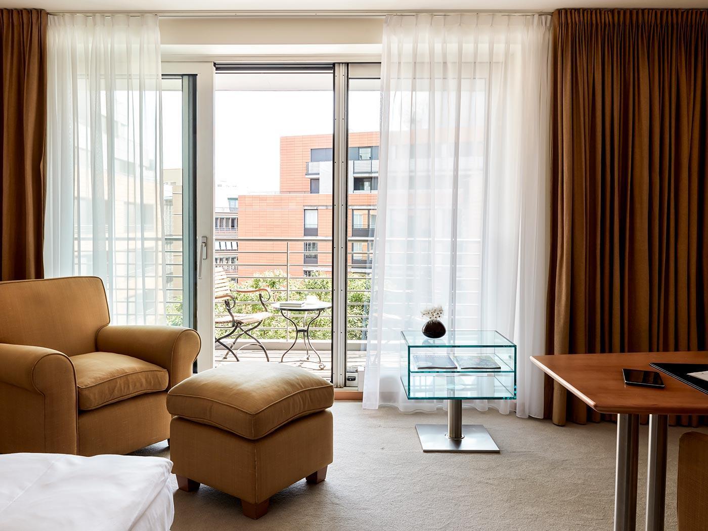 The Mandala Berlin, A Member Of Design Hotels ภายนอก รูปภาพ A room at the hotel